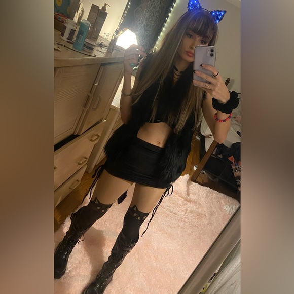 Meet your Posher, Julia - Picture 6 of 7